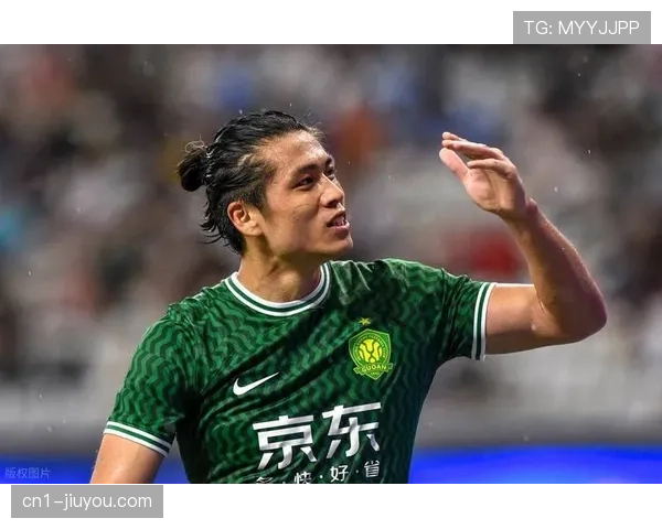 京媒：乃比江伤愈回归合练 张玉宁恢复训练助力国安